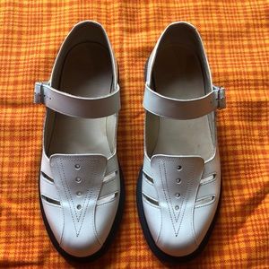 Dr. Martens Deardra Maryjane sandal size US 7 white